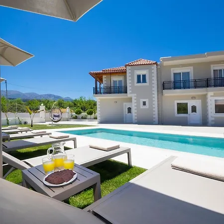 Mm Villa *